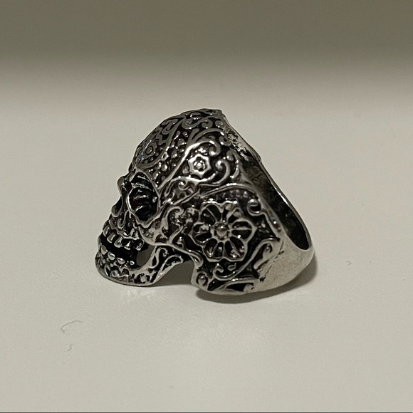 Brand New Unisex Size 2-2.5 Skull Punk Ring Stainless Steel Motor Rider Ring - Picture 5 of 8